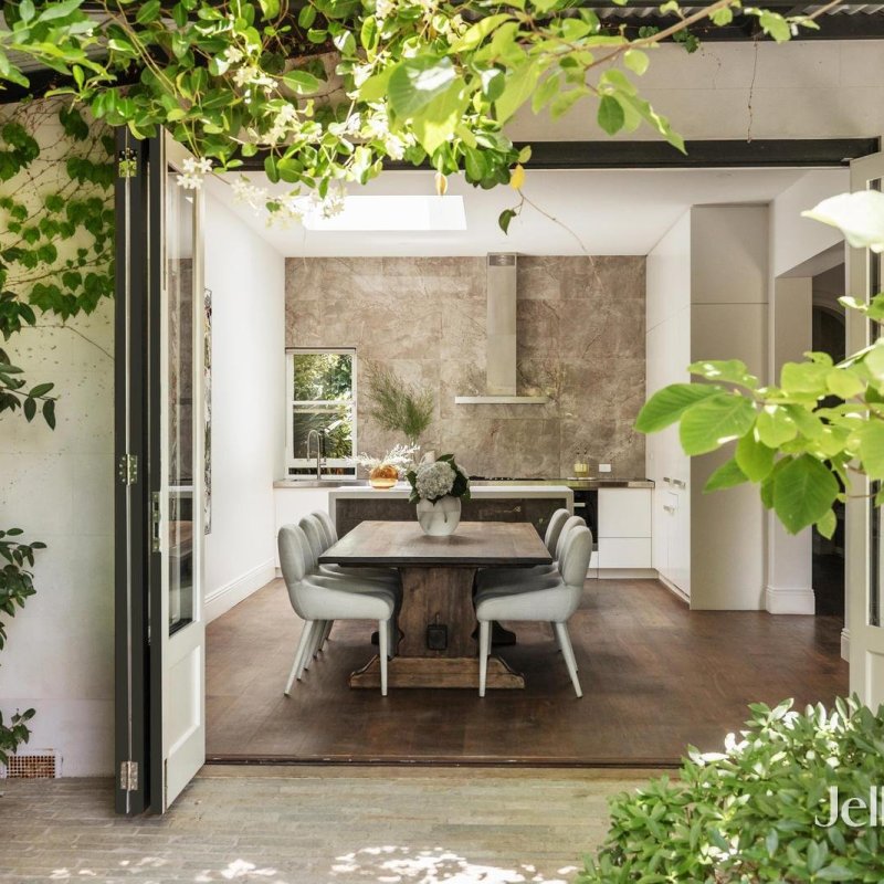 What Actually Makes People Move (Hint: It’s Not&nbsp;Rates)